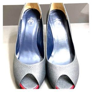 Brooks Brothers ❤️ PinUp Peep Toe